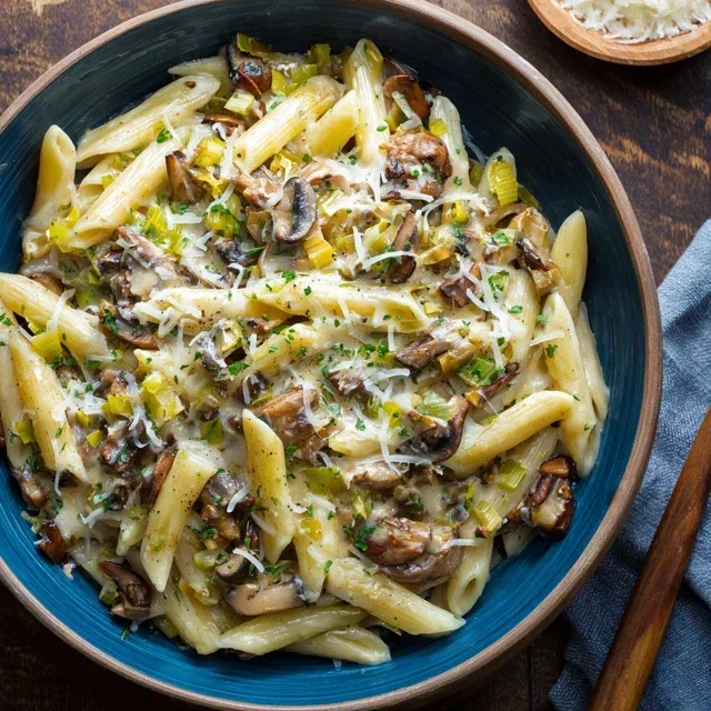 Garlic Mushroom Pasta
